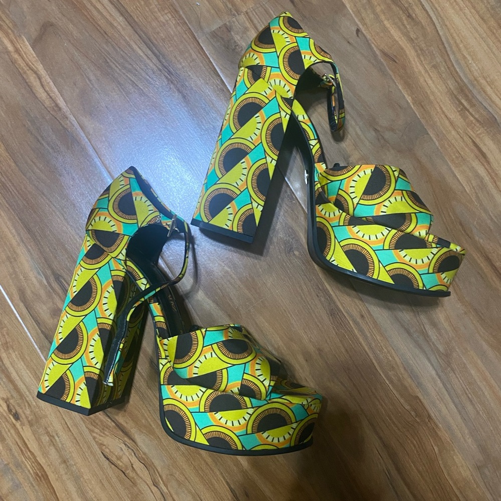 Zara Chunky Platform Sandals